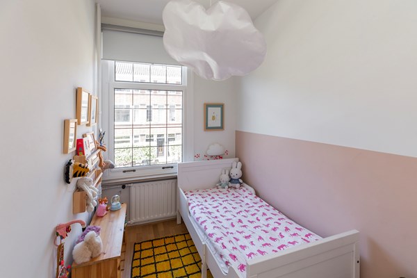 Medium property photo - Charlotte de Bourbonlaan, 3062 GH Rotterdam